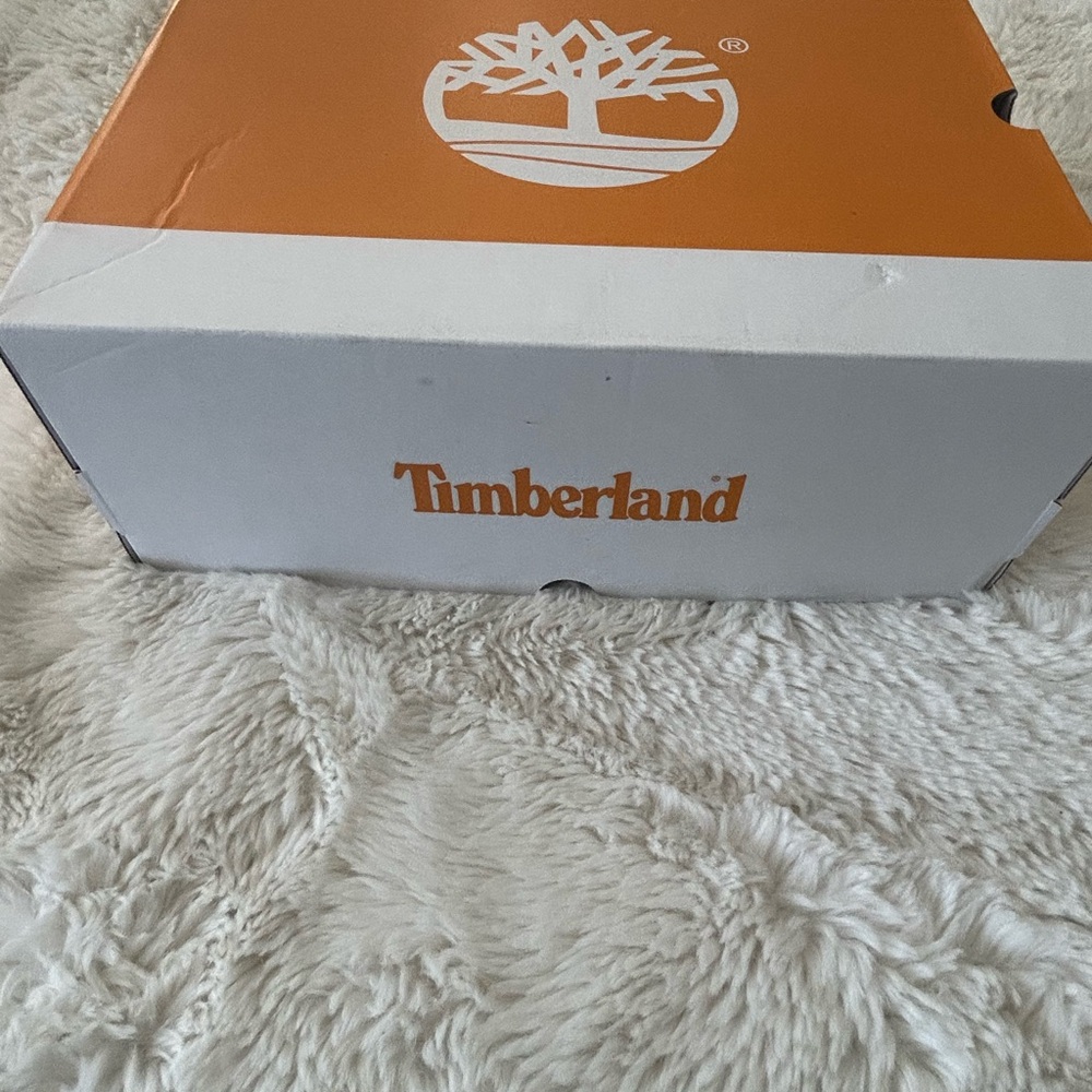 Timberland Classic Brown Leather Boots - Picture 13 of 14